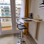 Appartement Avec Balcon Au Sud